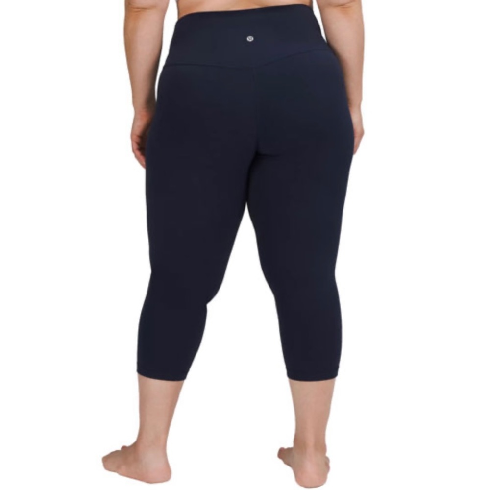 lululemon align high rise crop 21" navy blue